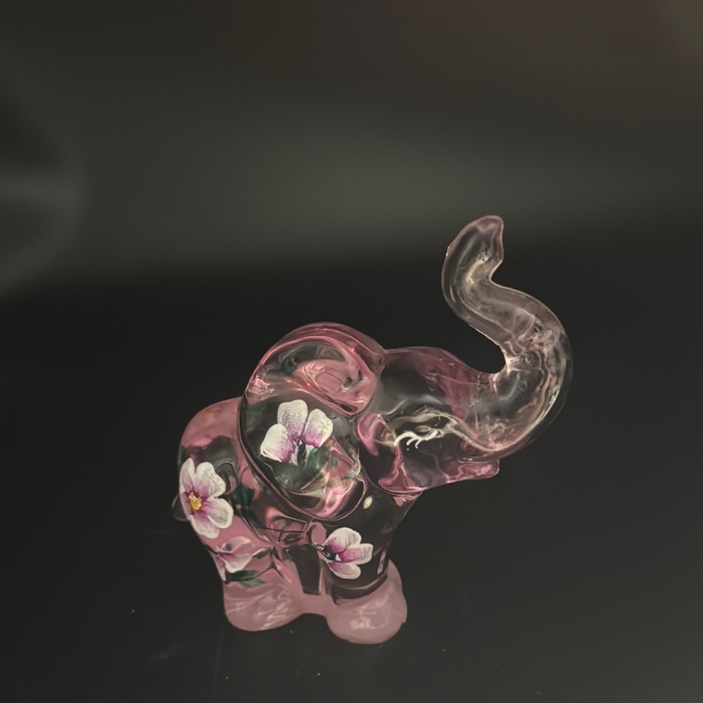 Fenton Pink Glass Elephant Figurine by Lenox - Picture 1 of 6